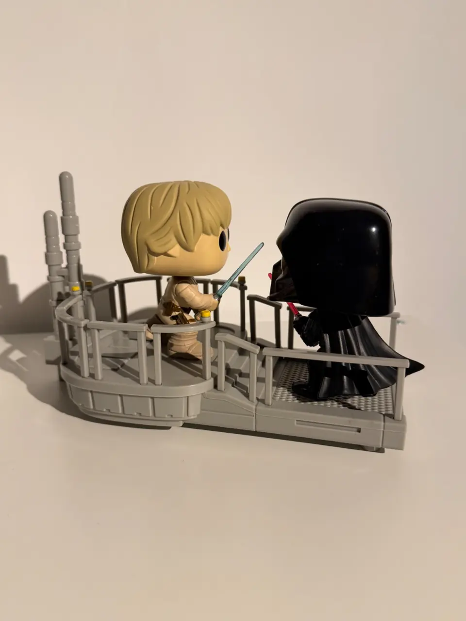 CLOUD CITY DUEL - Darth Vader Vs. Luke (Movie Moments)
