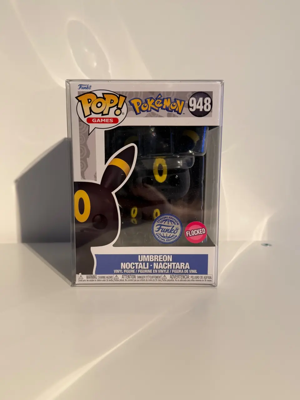 Umbreon (Flocked)