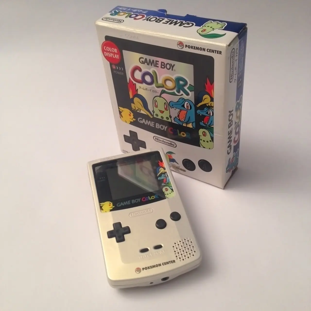 Nintendo Game Boy Color - GS Pokémon Center Edition