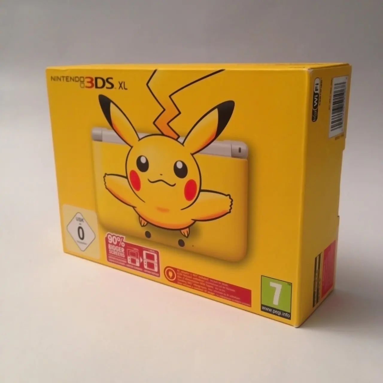 Nintendo 3DS XL - Pikachu Edition