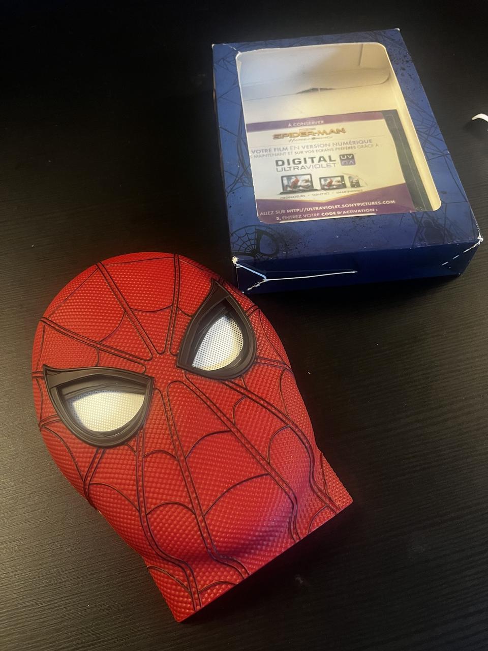 Spider-Man Homecoming (Coffret masque + Blu-ray)