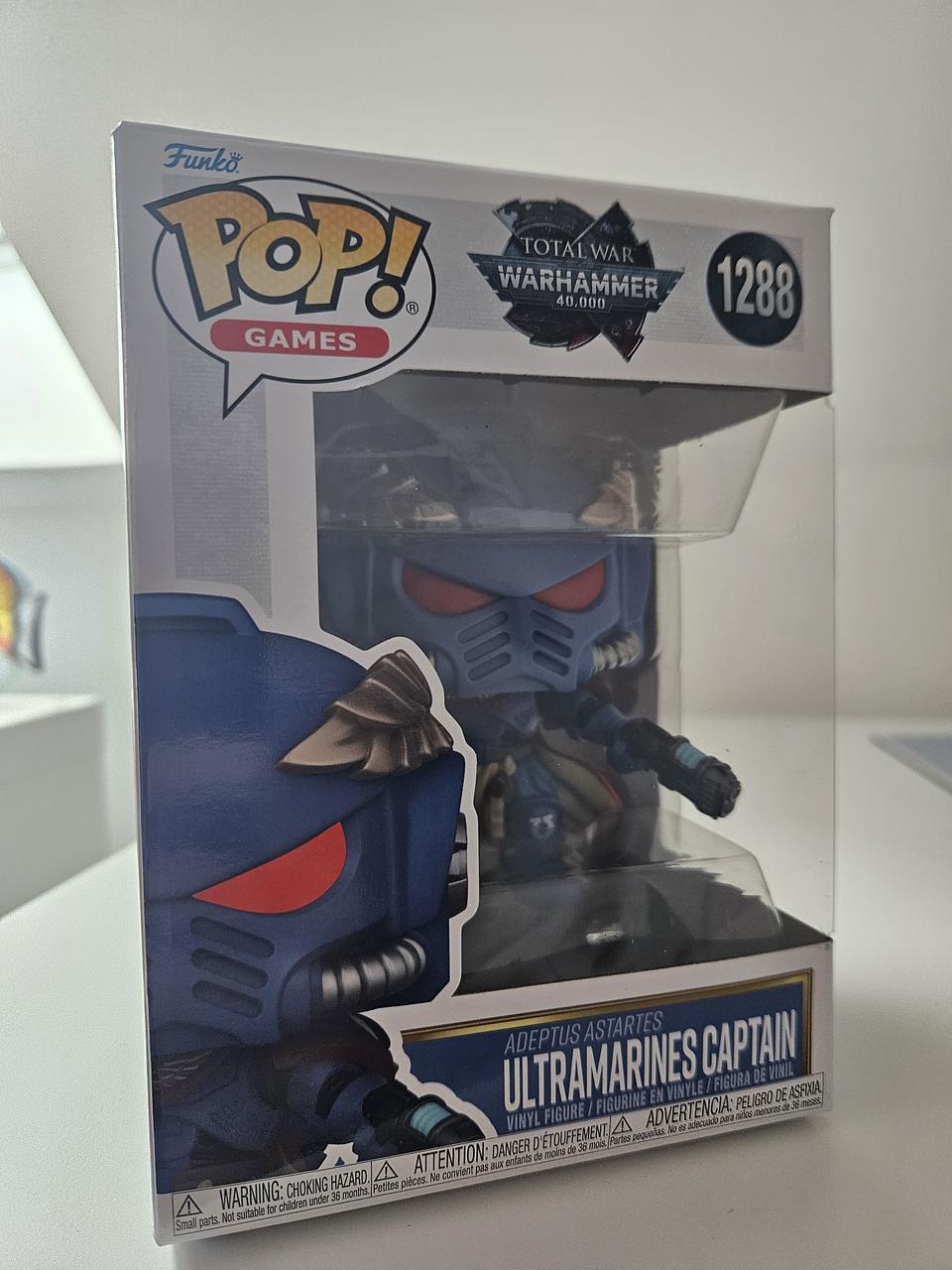 Ultramarines Captain