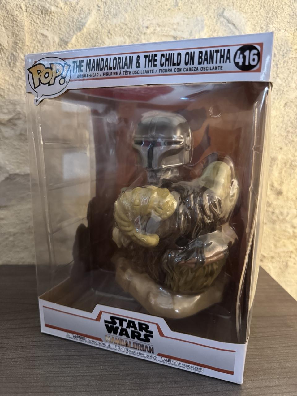 The mandalorian with the child on bantha (Super Sized)