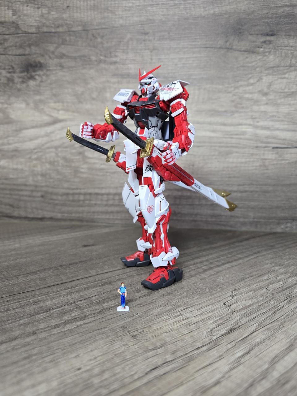 MG Gundam Astray Red Frame
