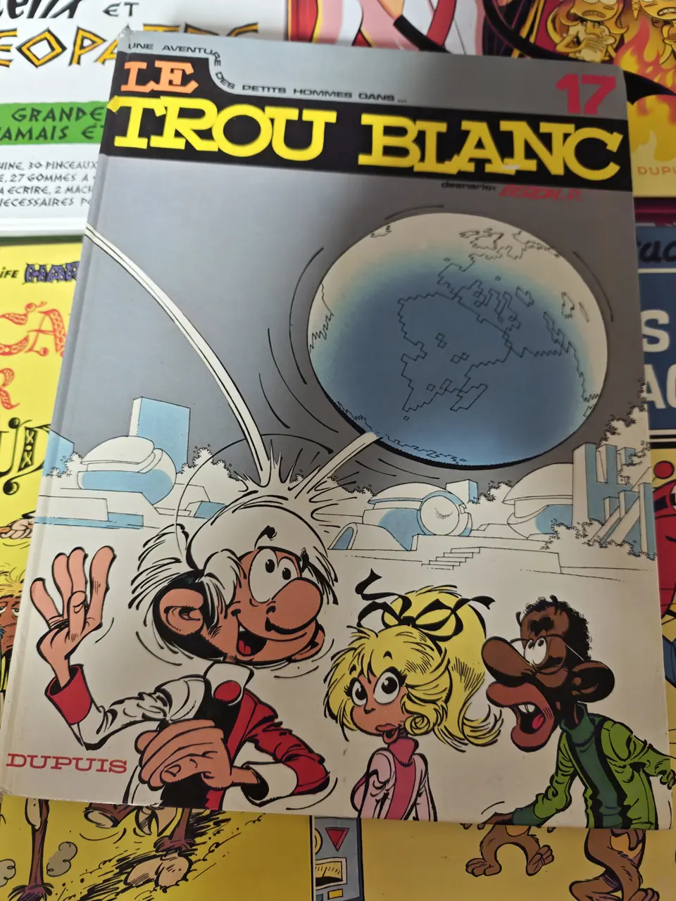 le trou blanc