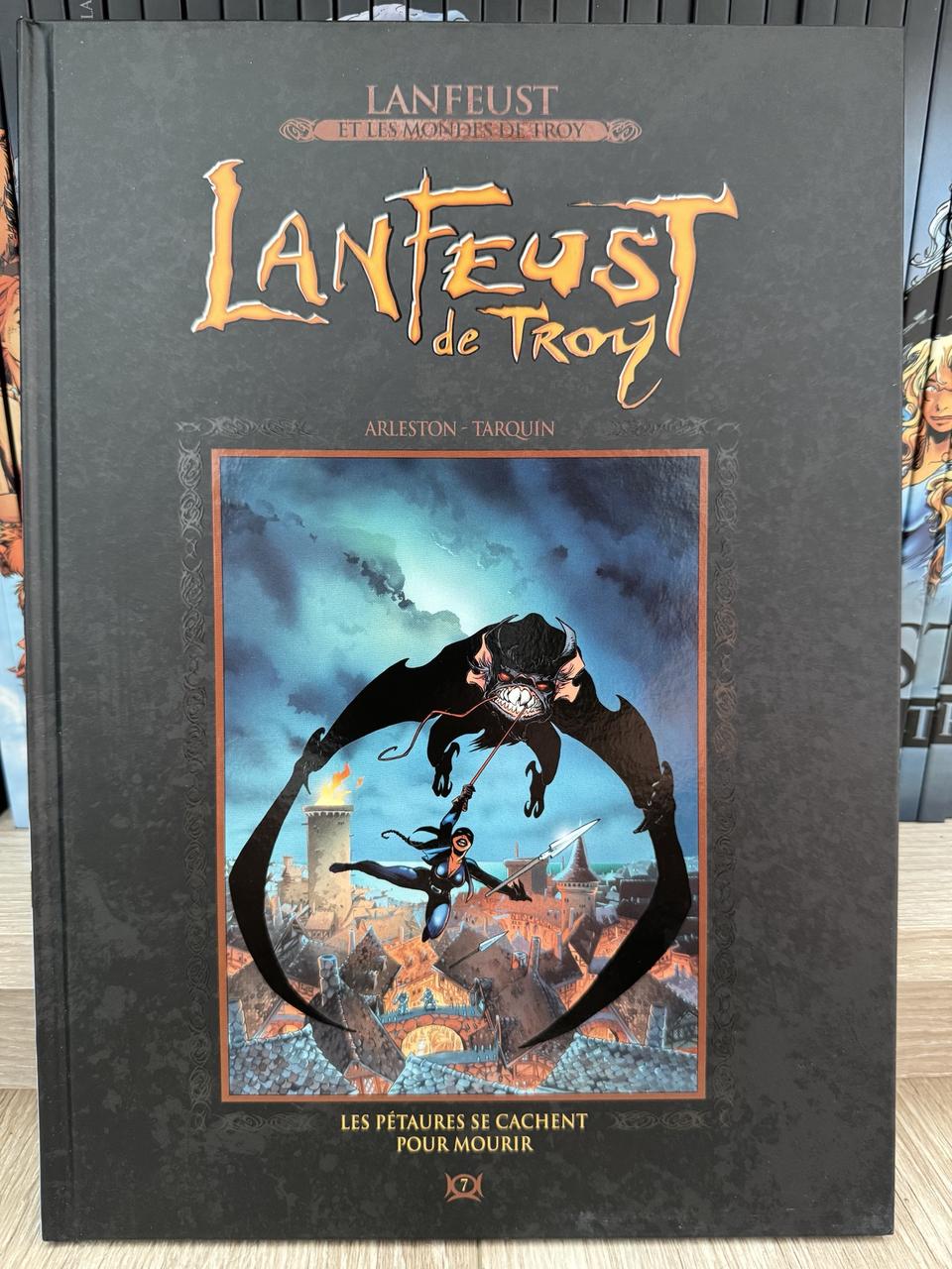 Lanfeust de Troy - Les pétaures se cachent pour mourir · Tome 7