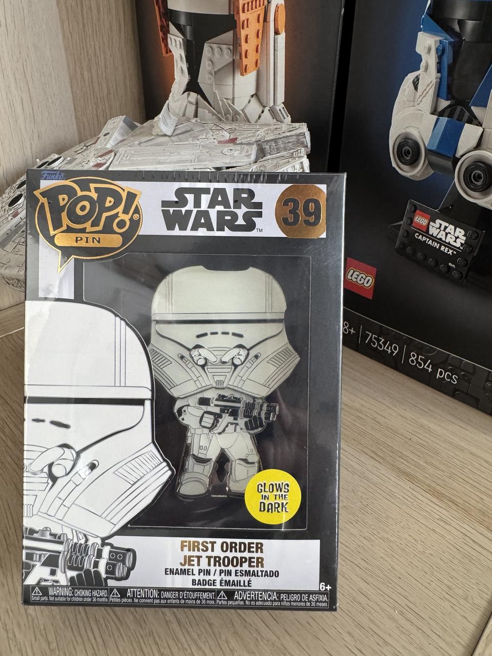 First order jet trooper (Glow in the Dark · POP! Pin)