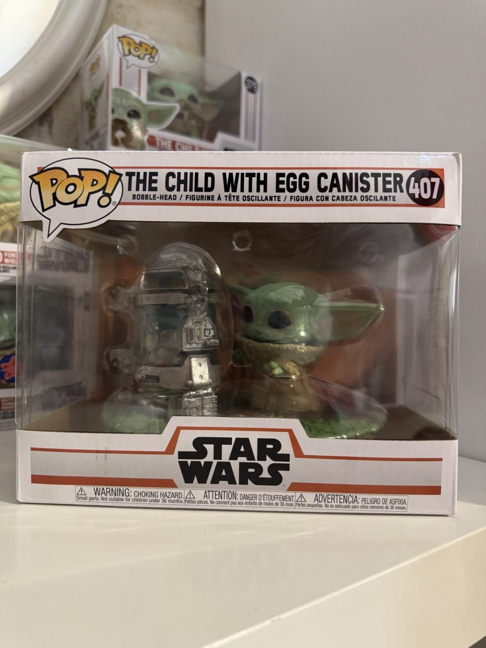 The child whit eggs canister