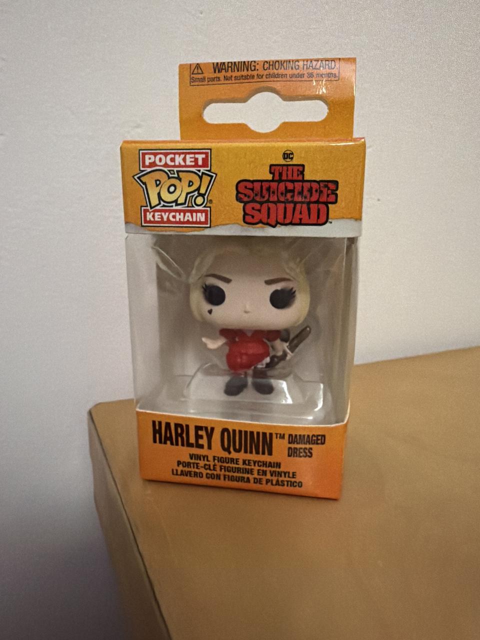 Harley Quinn Damaged dress (Pocket Pop! Keychain)