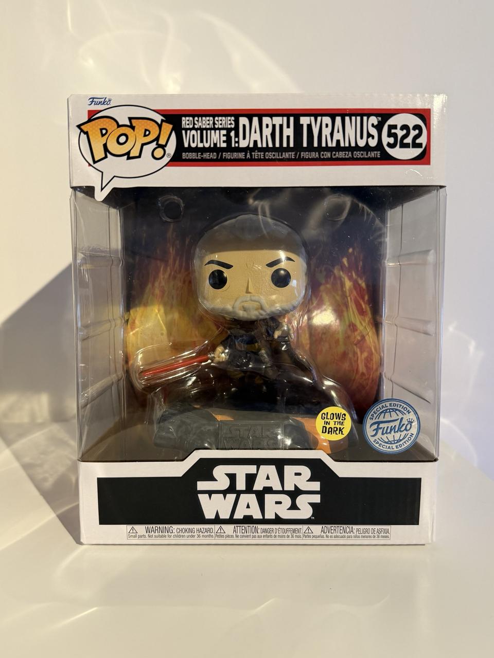 Darth Tyranus (Glow in the Dark · Deluxe)
