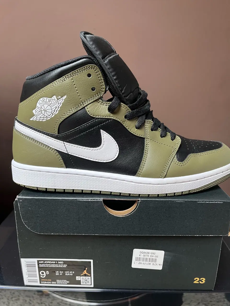 Air Jordan 1 Mid
