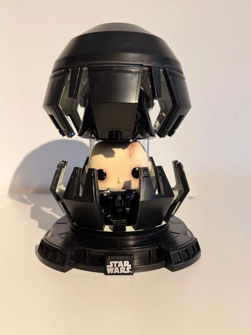 Dark Vador in meditation Chamber (Deluxe)