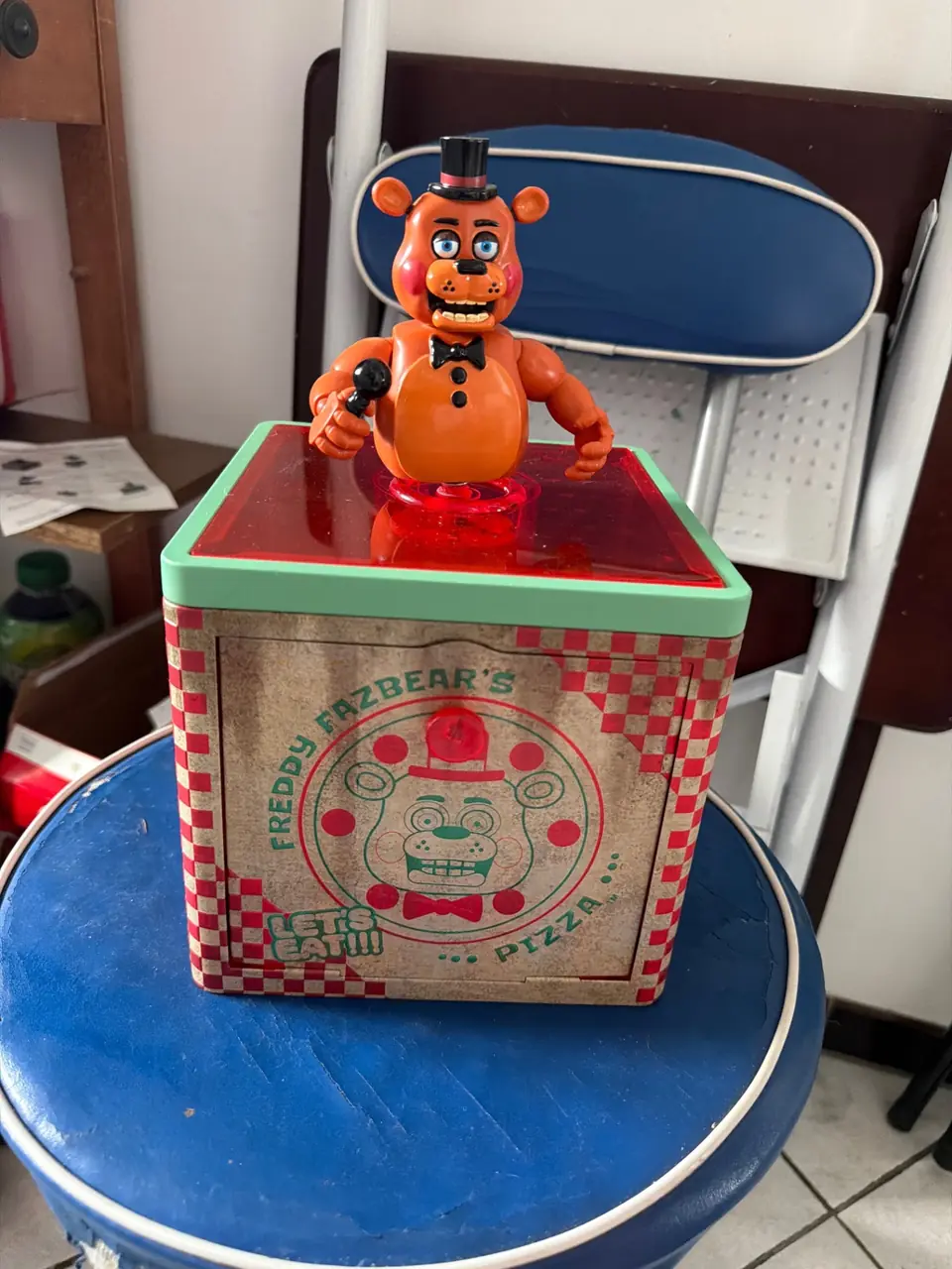 Five nights at Freddy's